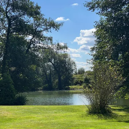 بيت ضيافة Statek Smilov *